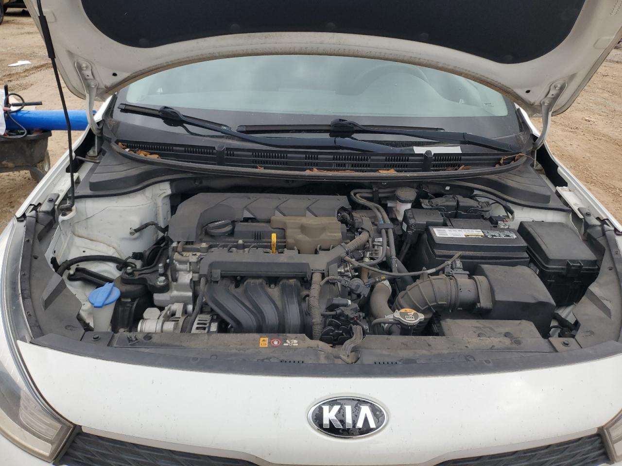 2020 Kia Rio - Image 11