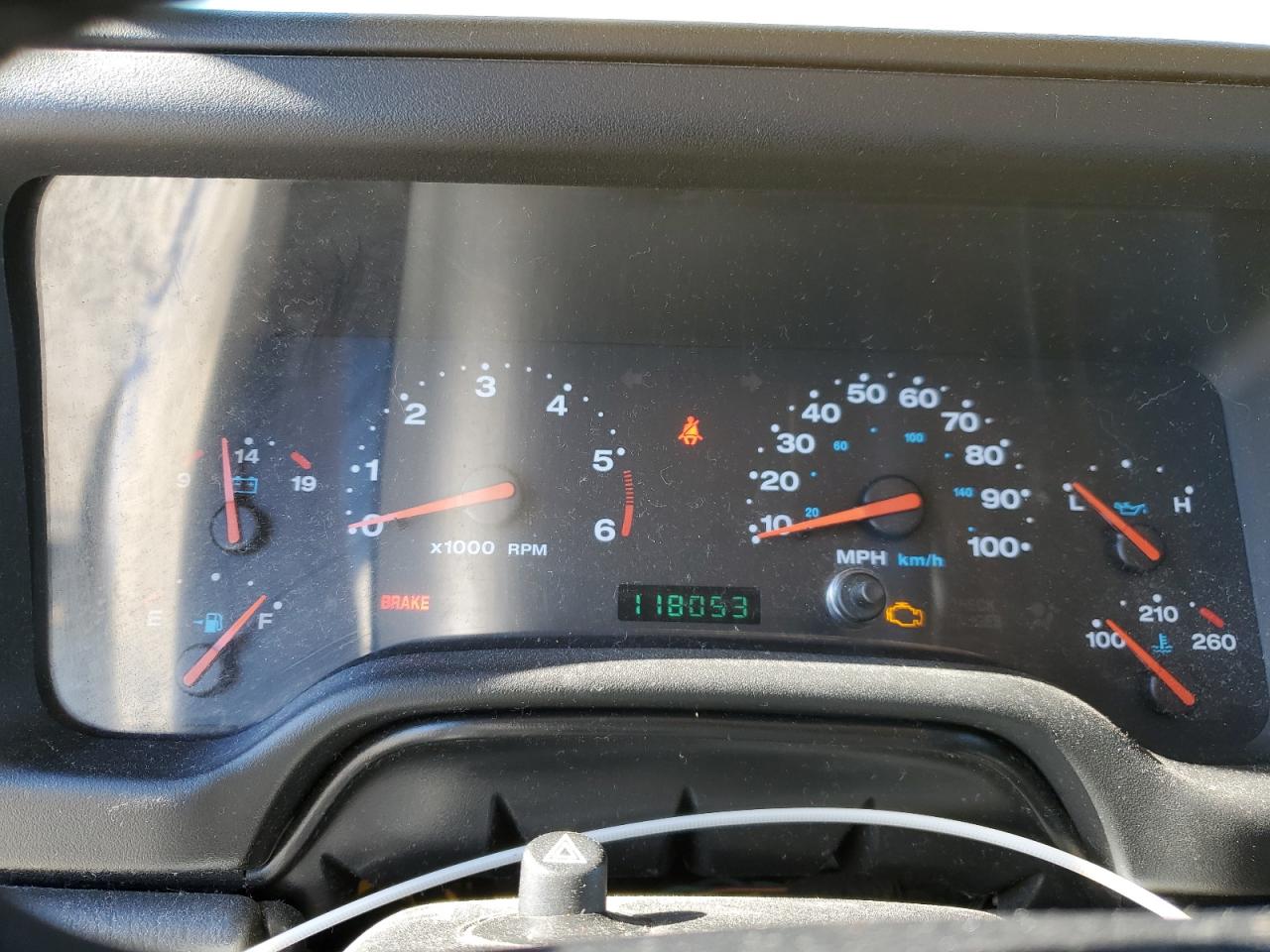 2004 Jeep Wrangler - Image 9