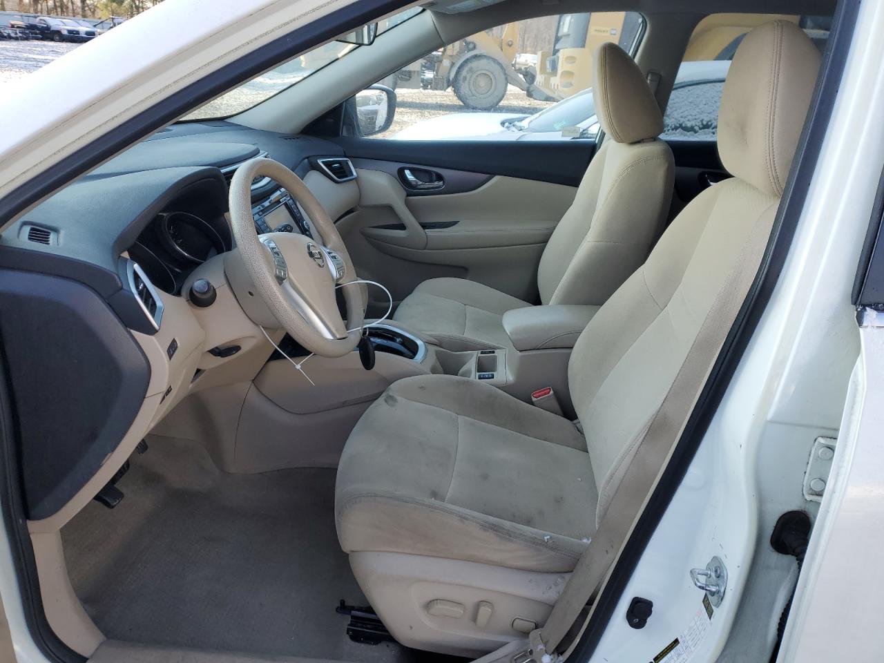 2015 Nissan Rogue - Image 7