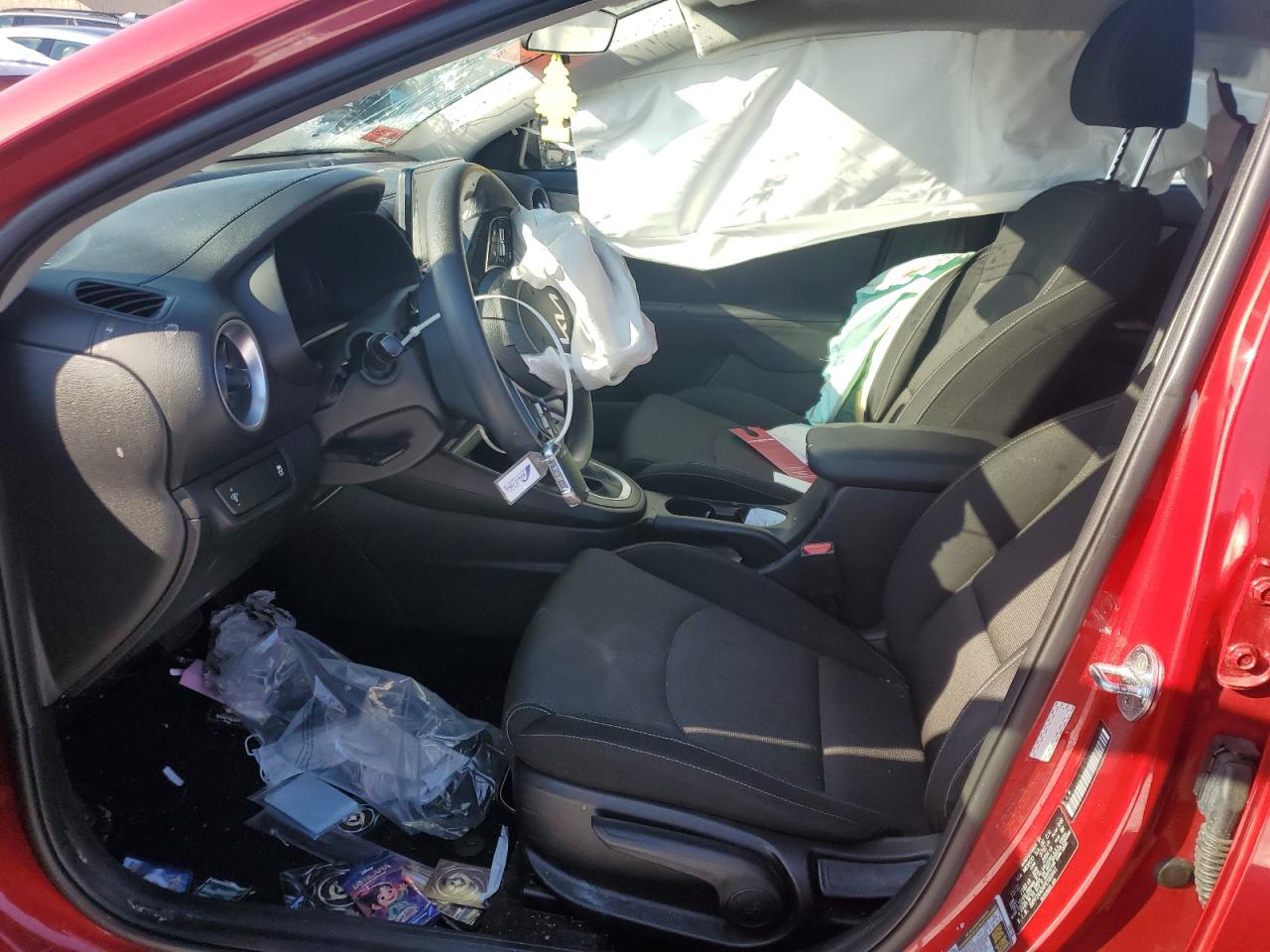2023 Kia Forte - Image 7