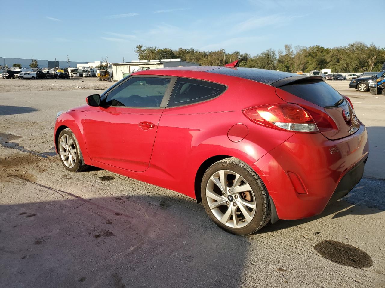 VIN KMHTC6AD9GU298281 2016 HYUNDAI VELOSTER no.2