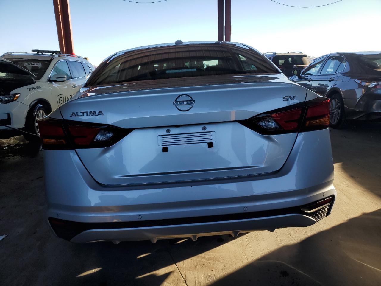 2024 Nissan Altima - Image 6