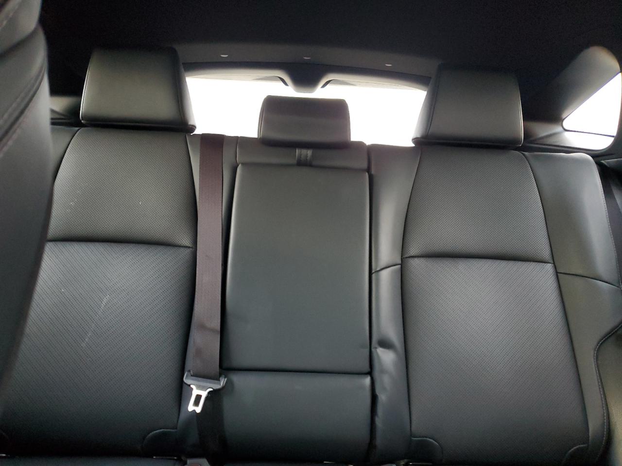 2021 Toyota Venza - Image 10