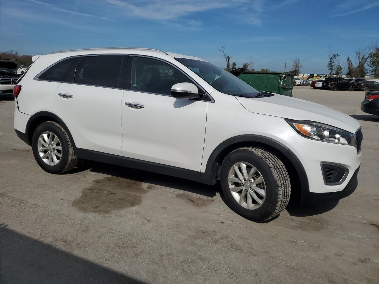 2016 Kia Sorento - Image 4