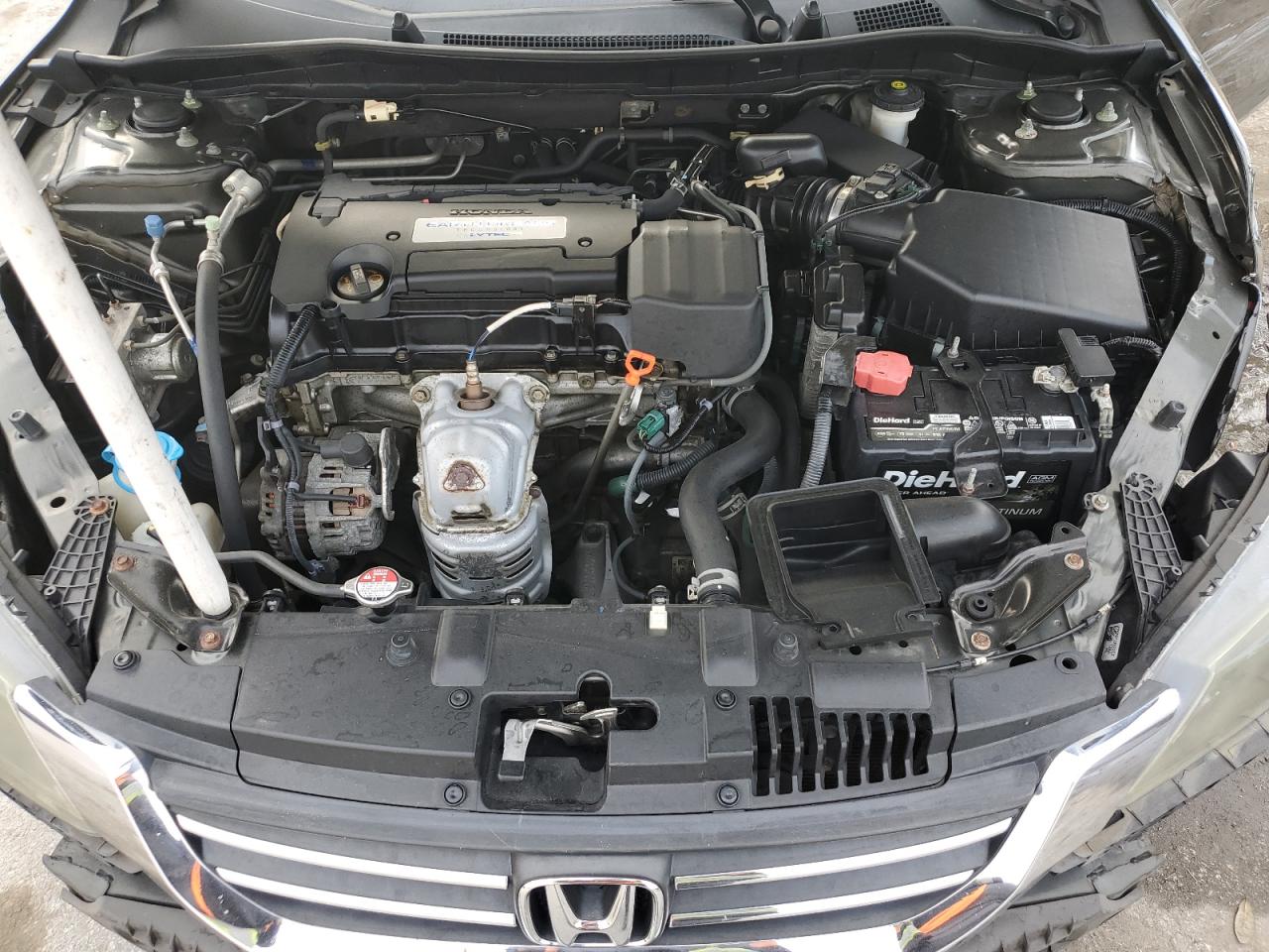 2014 Honda Accord - Image 13