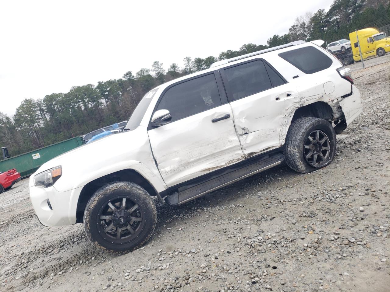 2018 Toyota 4Runner - Image 1