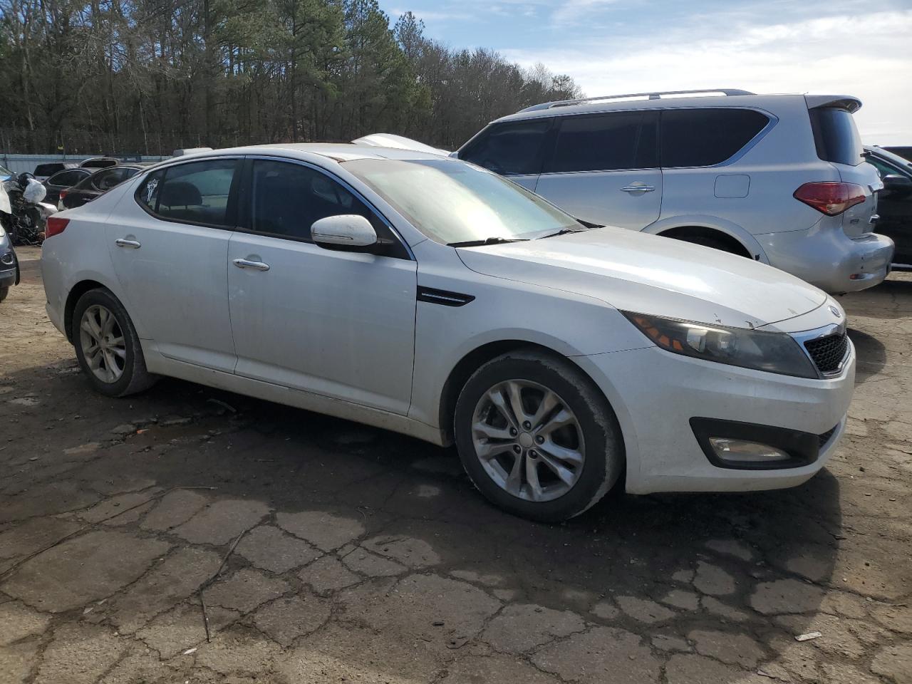 2012 Kia Optima - Image 4