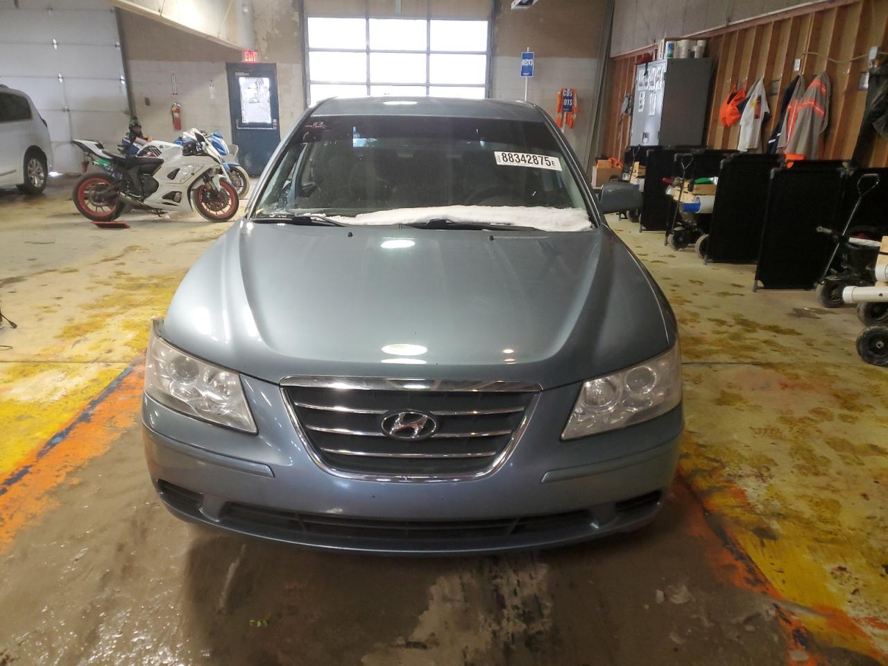 2010 Hyundai Sonata - Image 5