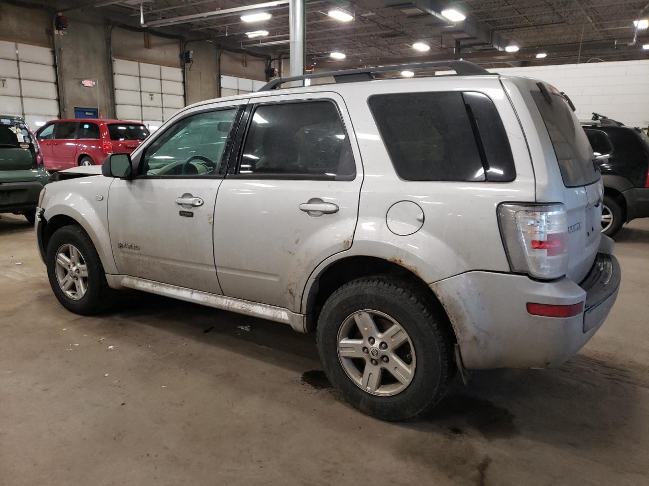 2008 Mercury Mariner - Image 2