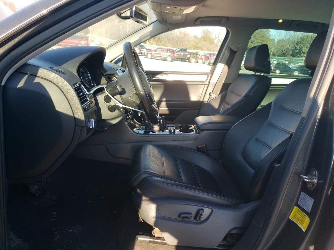 2012 Volkswagen Touareg V6 Tdi VIN: WVGFK9BP3CD002398 Lot: 62263125
