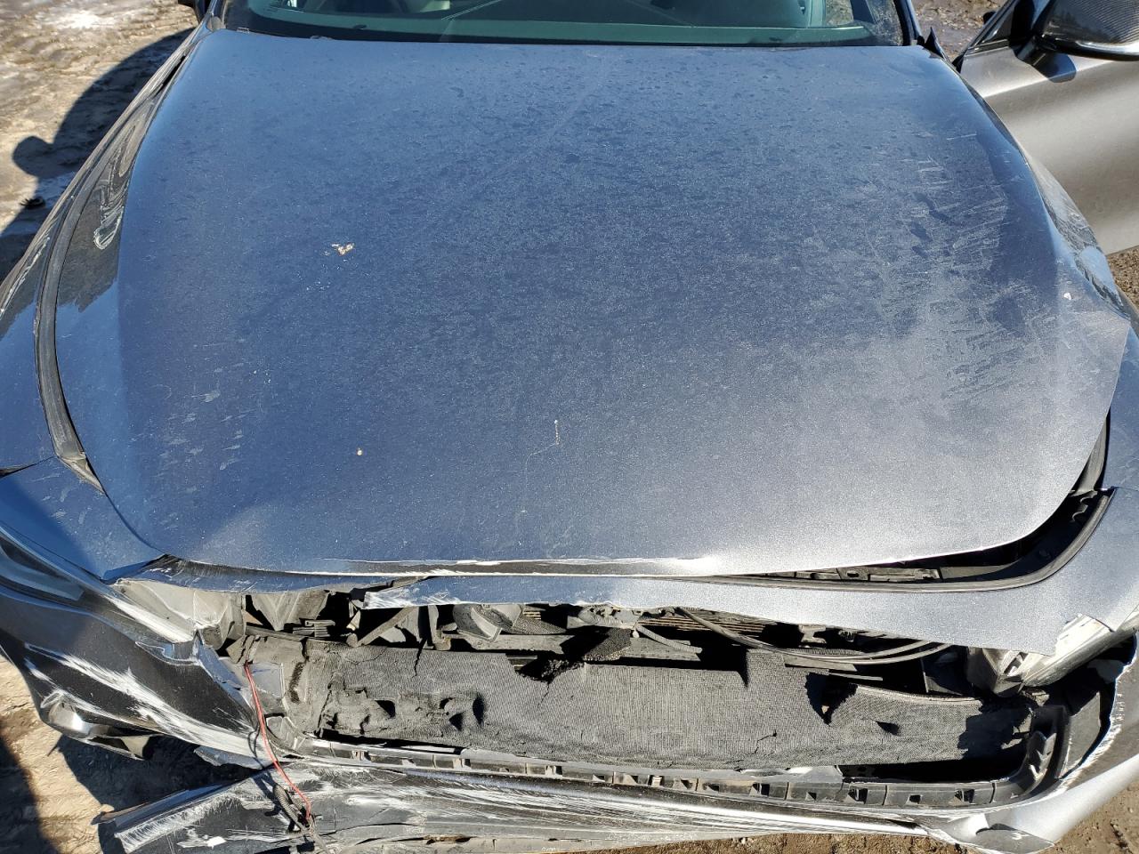 2017 Infiniti Q60 - Image 12