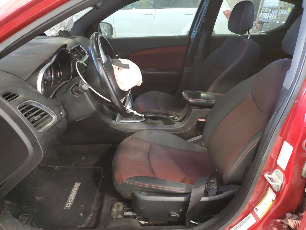 2012 Dodge Avenger - Image 7