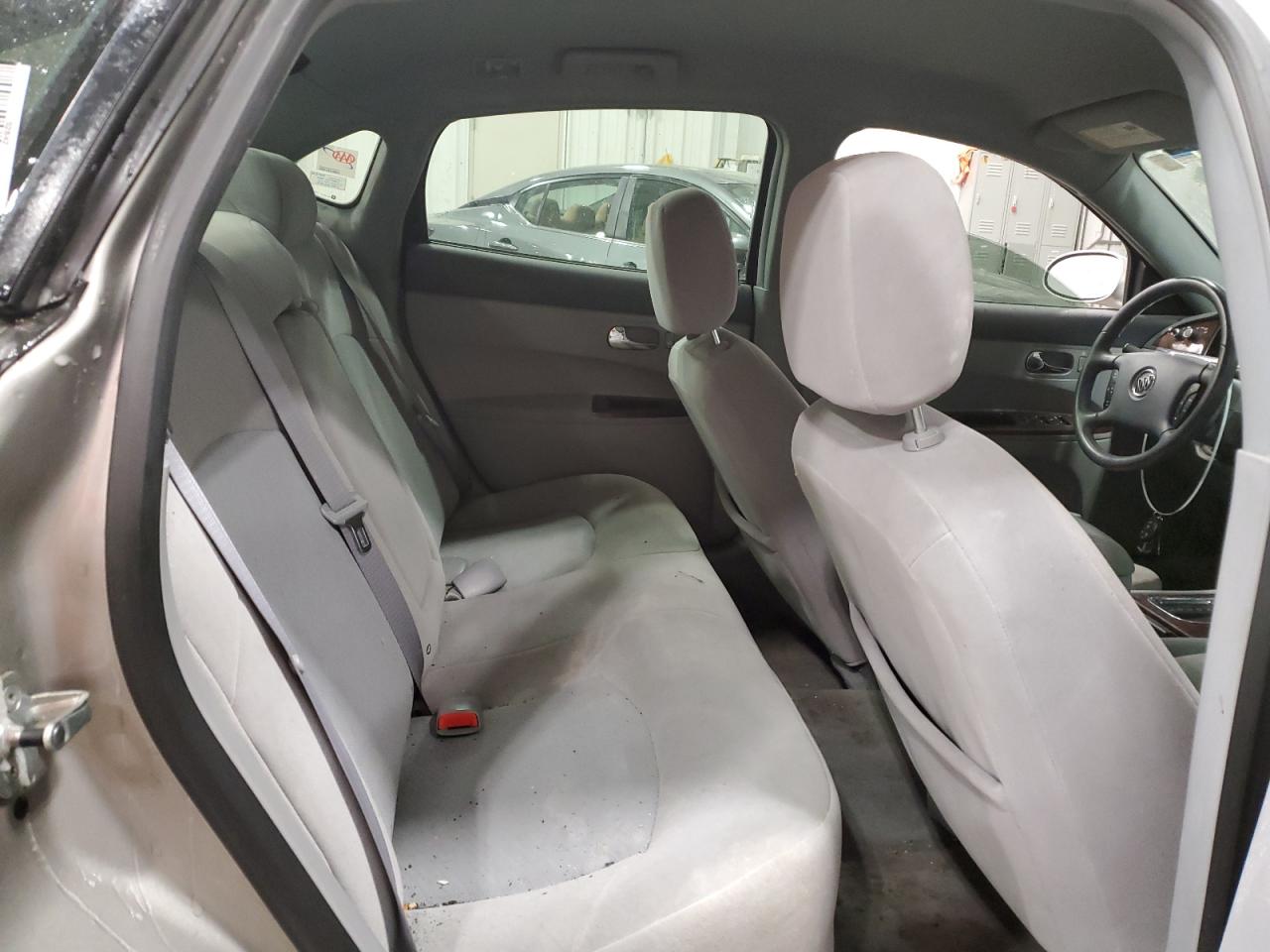 2007 Buick LaCrosse - Image 10