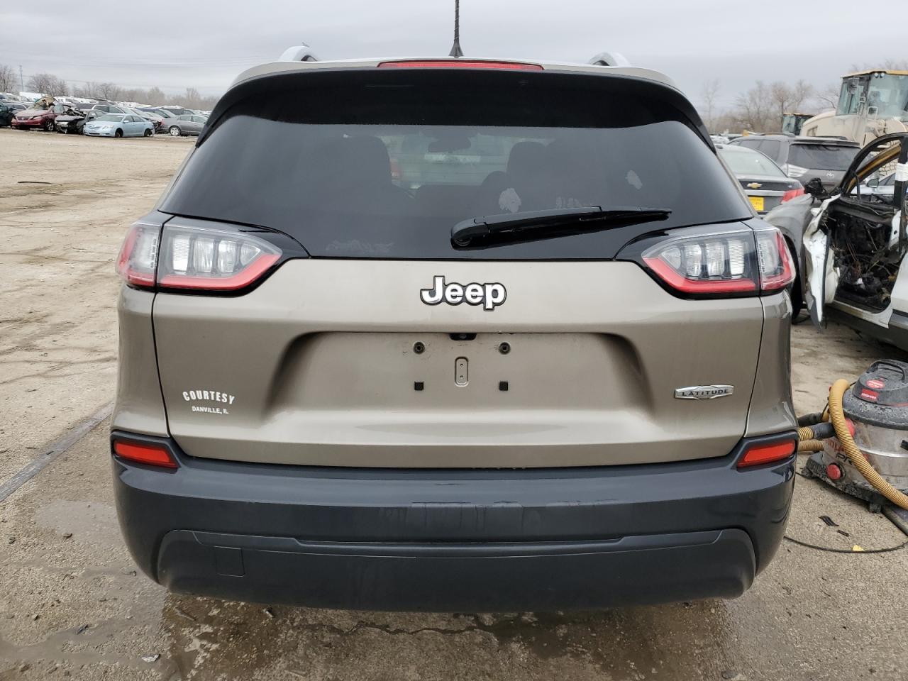 2019 Jeep Grand Cherokee - Image 6