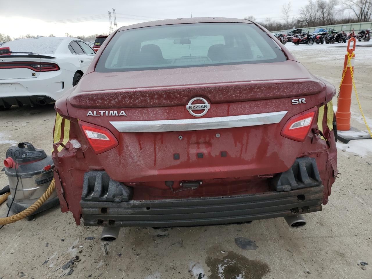 2016 Nissan Altima - Image 6