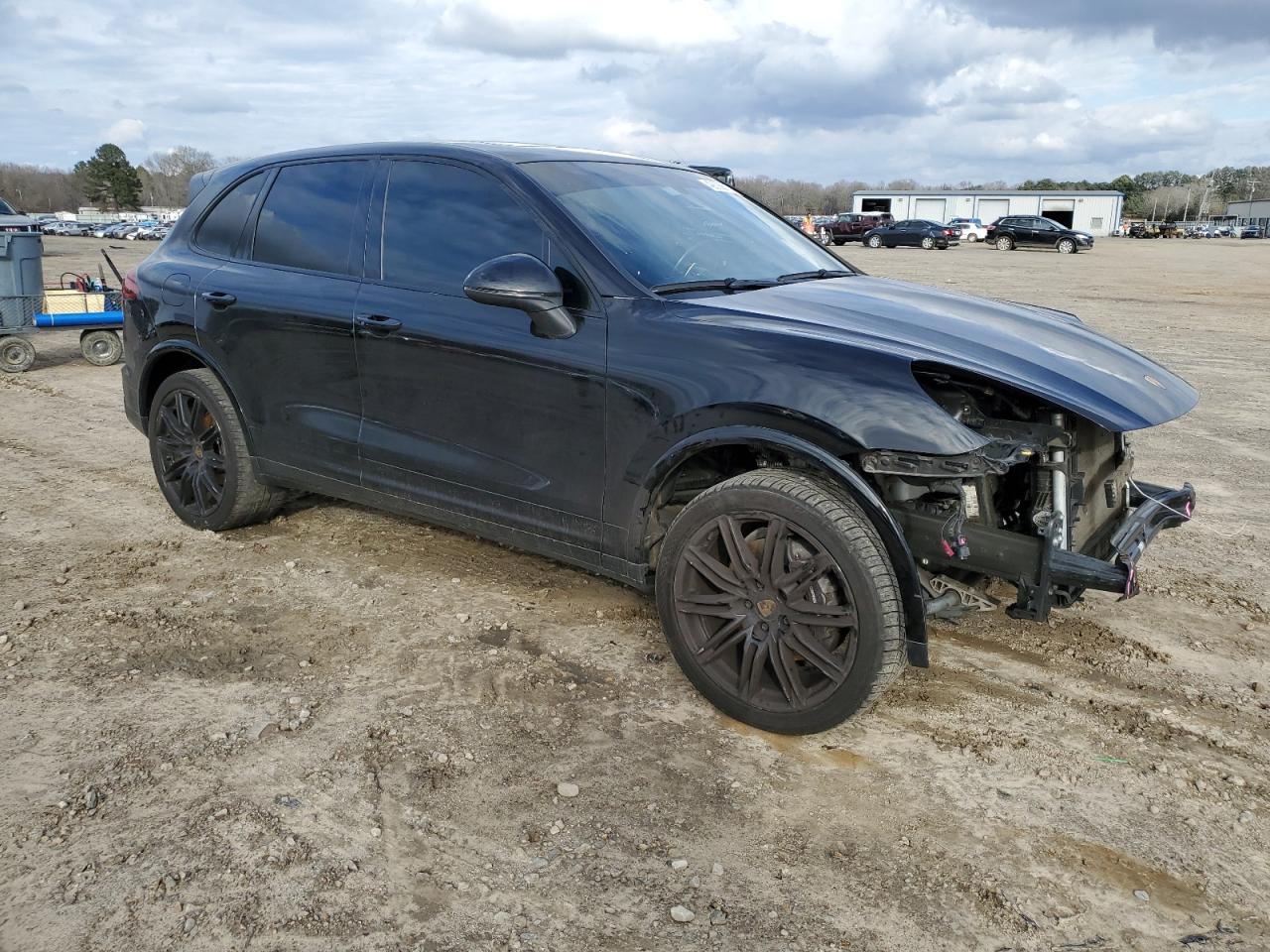 2017 Porsche Cayenne - Image 4
