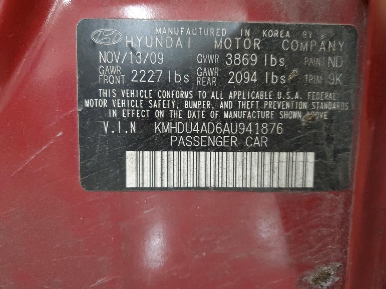2010 Hyundai Elantra - Image 12