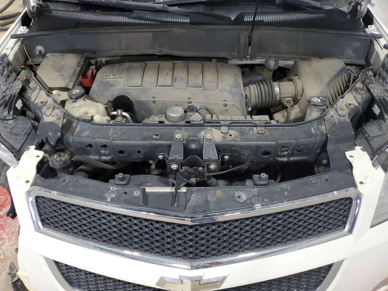 2010 Chevrolet Traverse - Image 14
