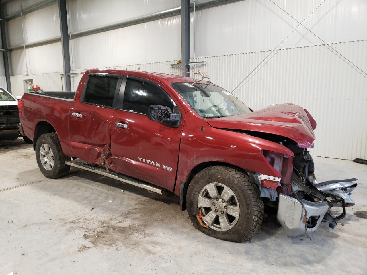 2019 Nissan Titan - Image 4