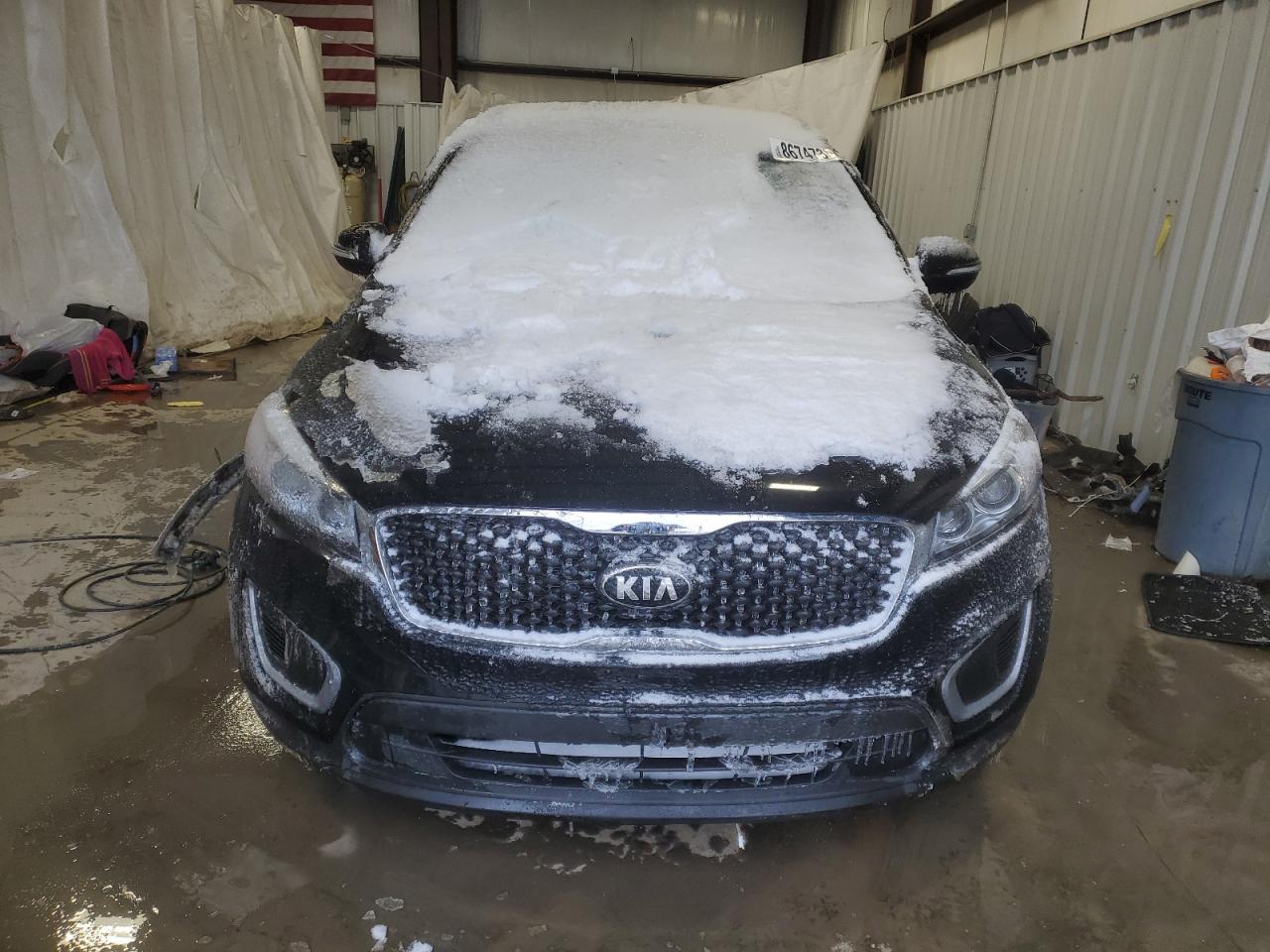 2017 Kia Sorento - Image 5