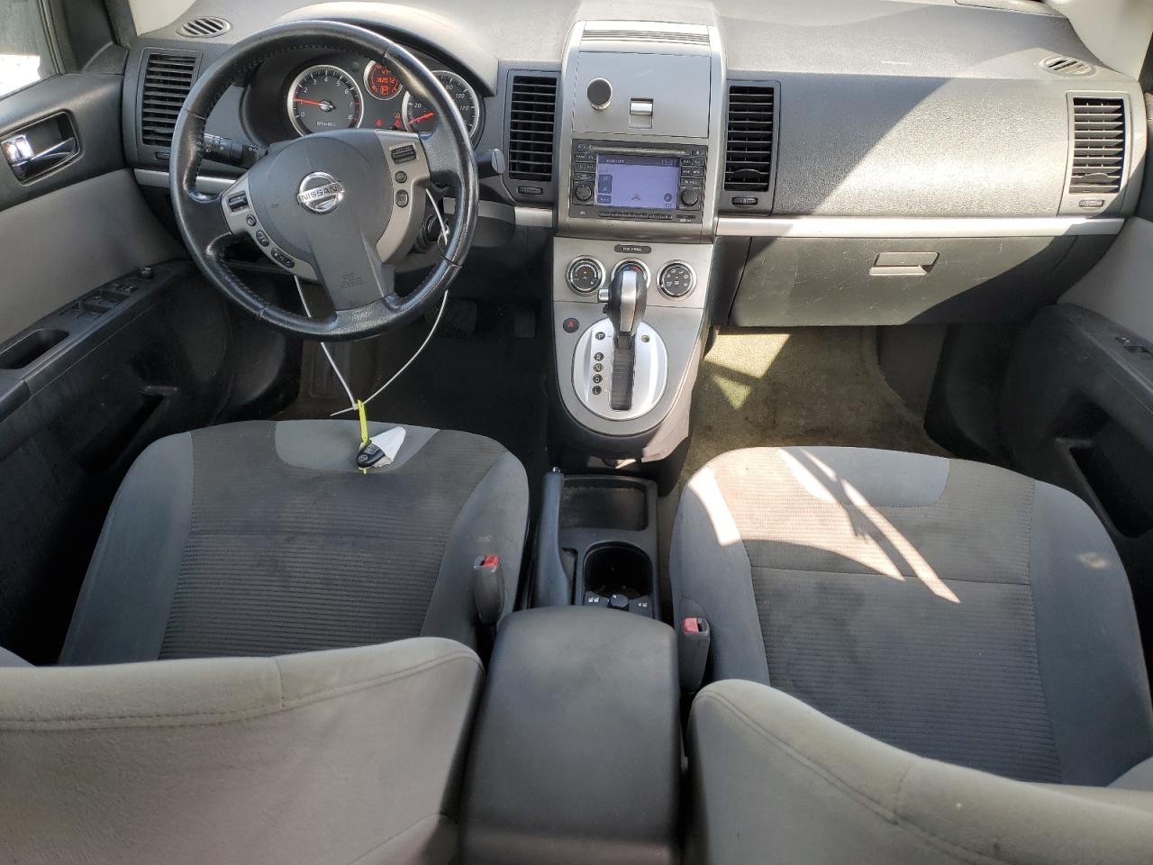 2011 Nissan Sentra - Image 8