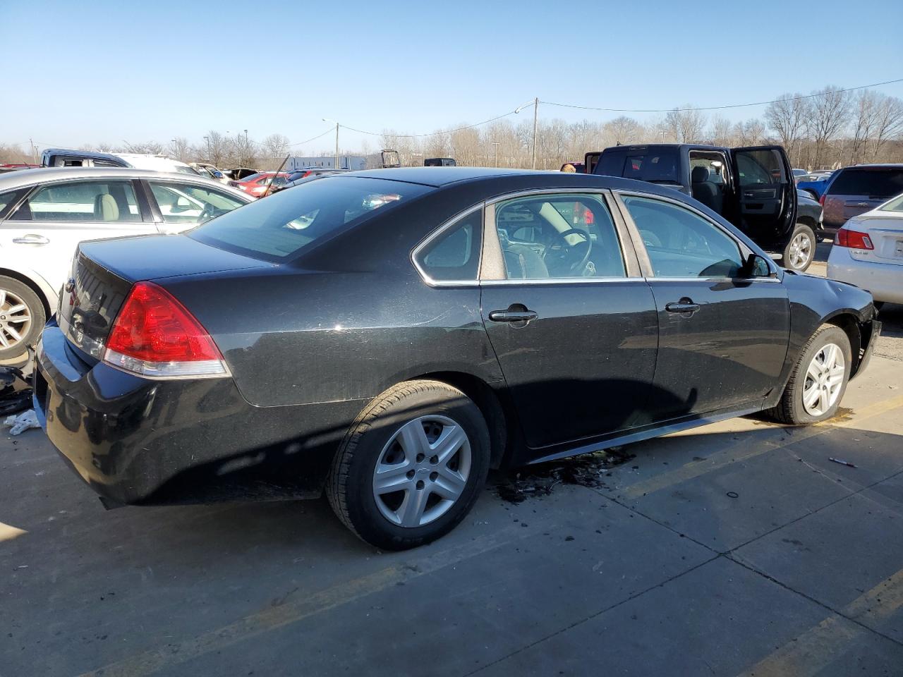 2010 Chevrolet Impala - Image 3