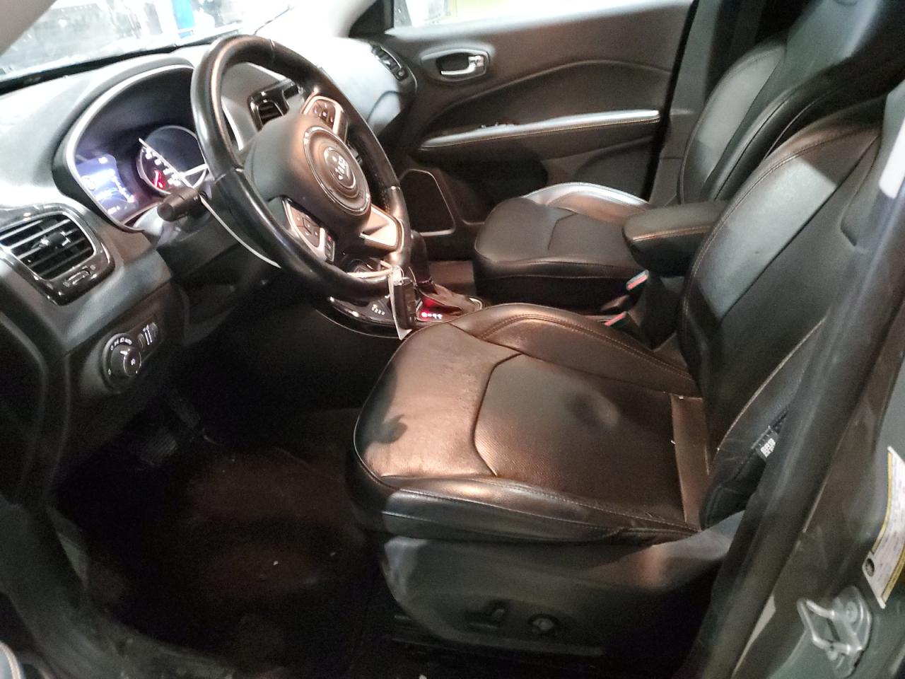 2020 Jeep Compass - Image 7