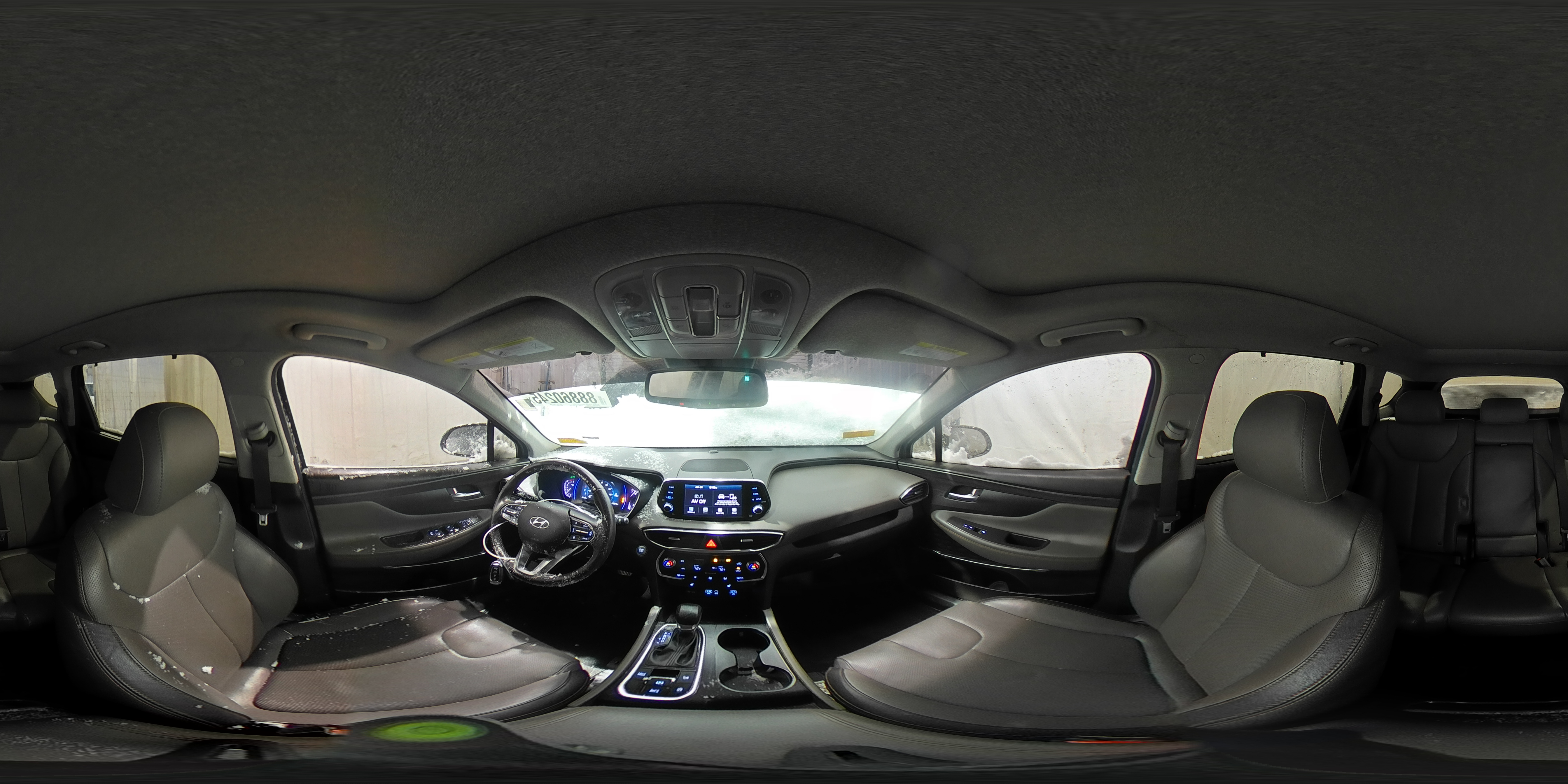 2019 Hyundai Santa Fe - Image 16