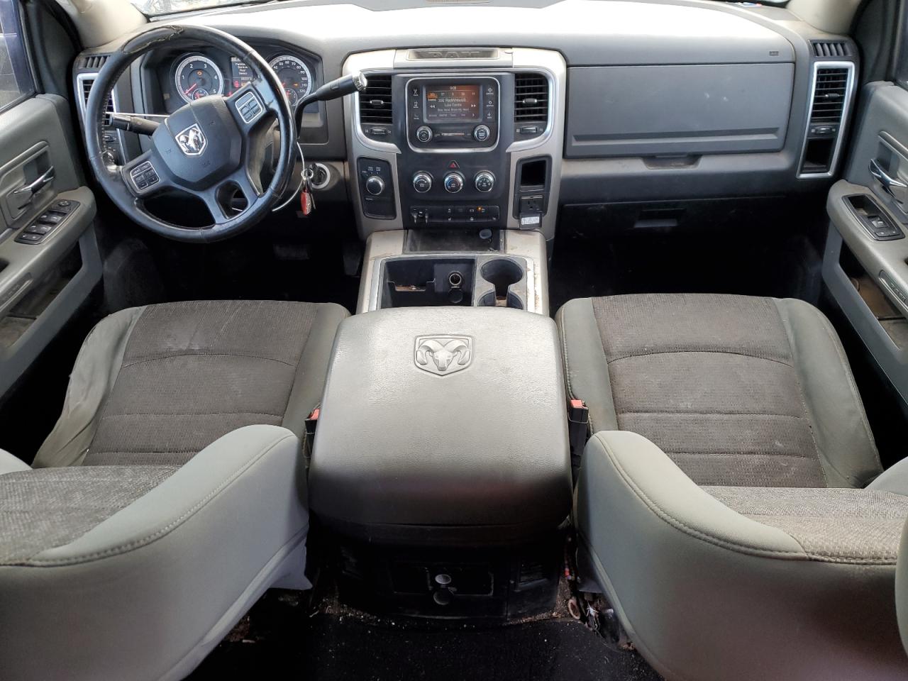 2014 RAM 3500 - Image 8