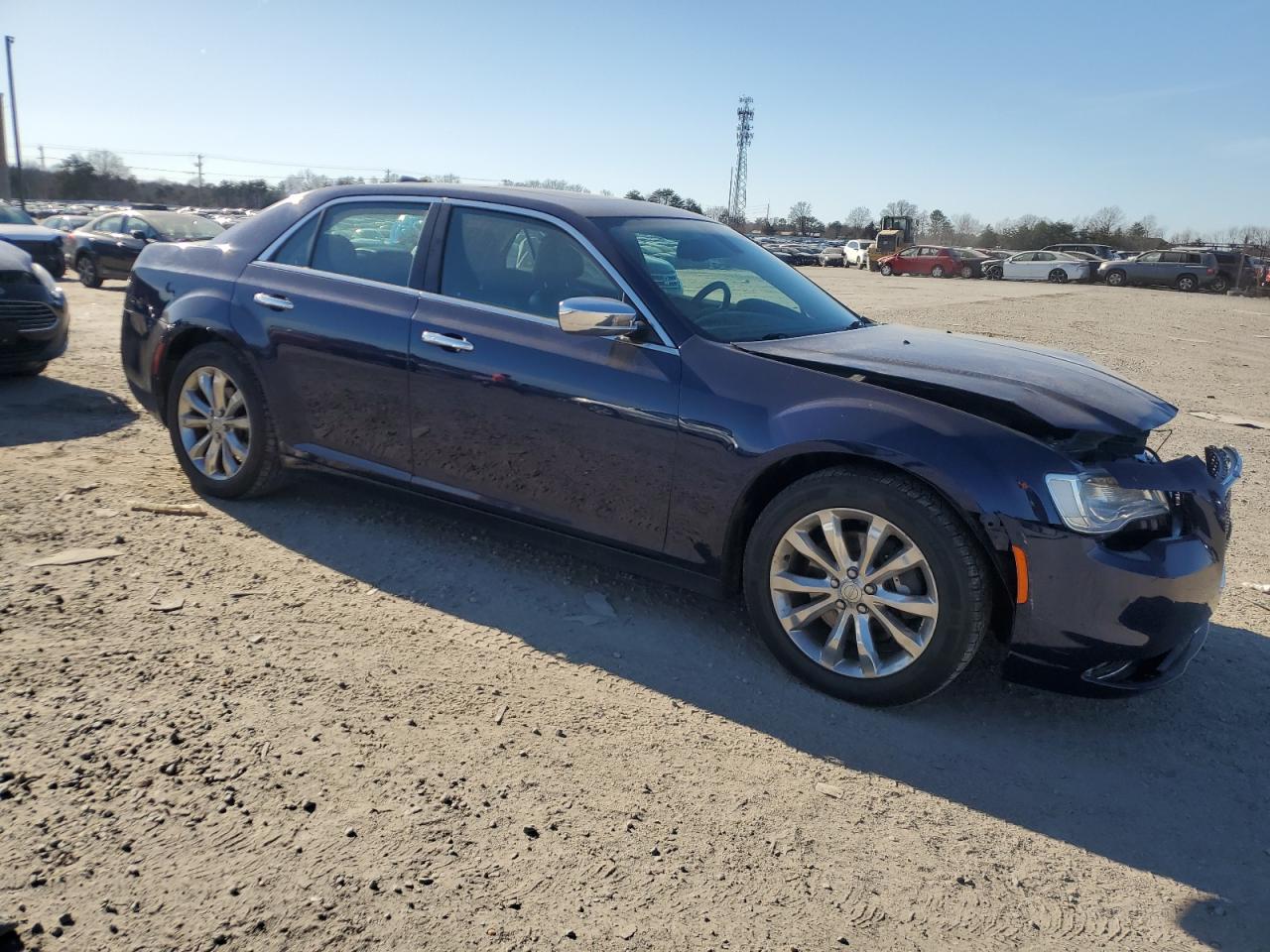 2016 Chrysler 300 - Image 4