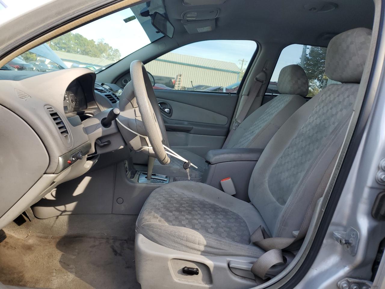 2004 Chevrolet Malibu - Image 7