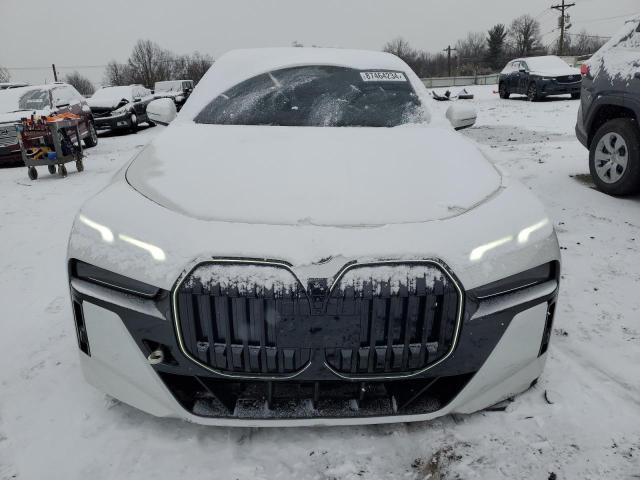  BMW 760 XI 2024 Biały