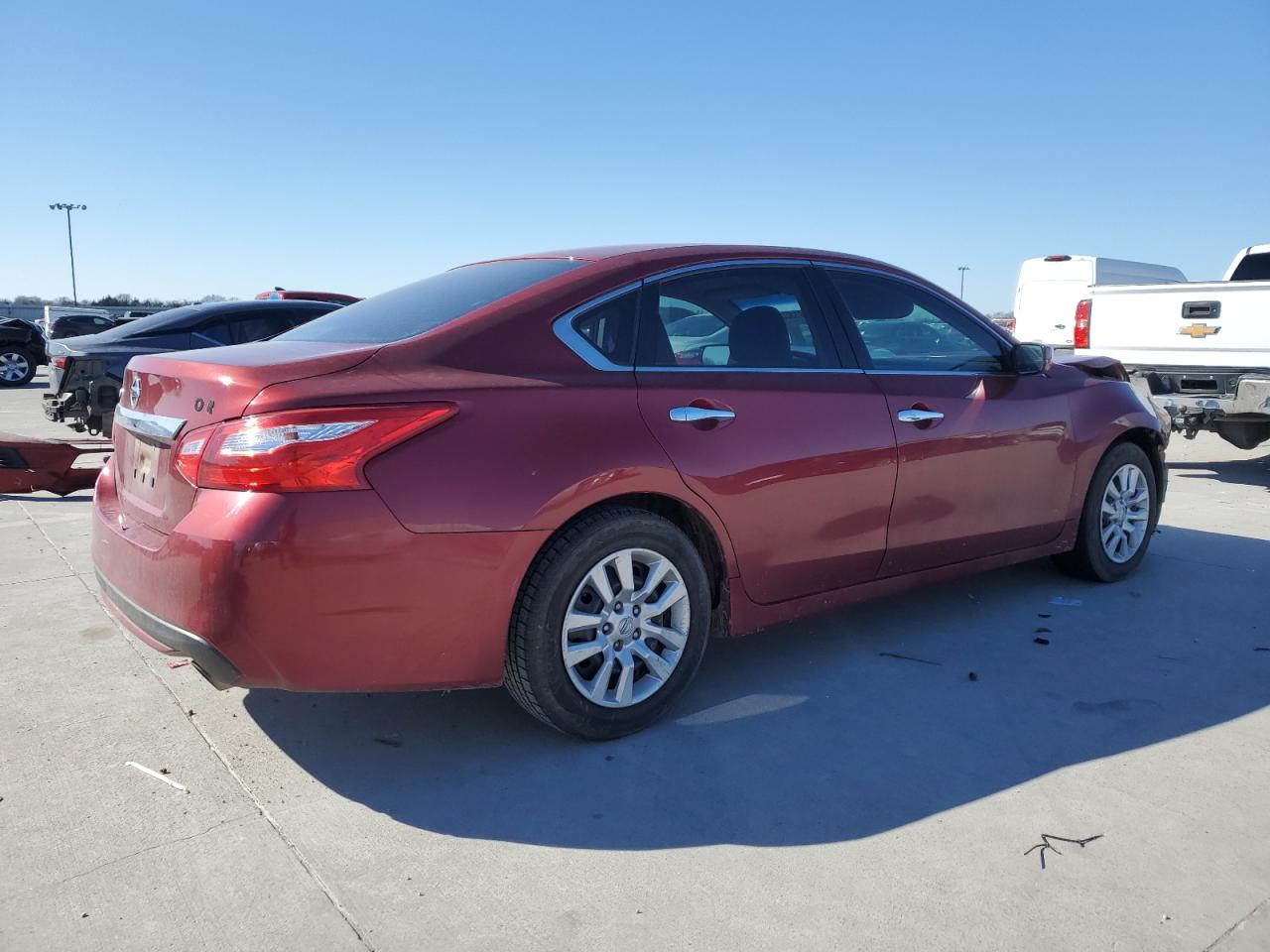 2016 Nissan Altima - Image 3