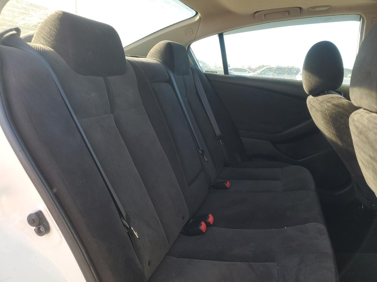 2007 Nissan Altima - Image 10