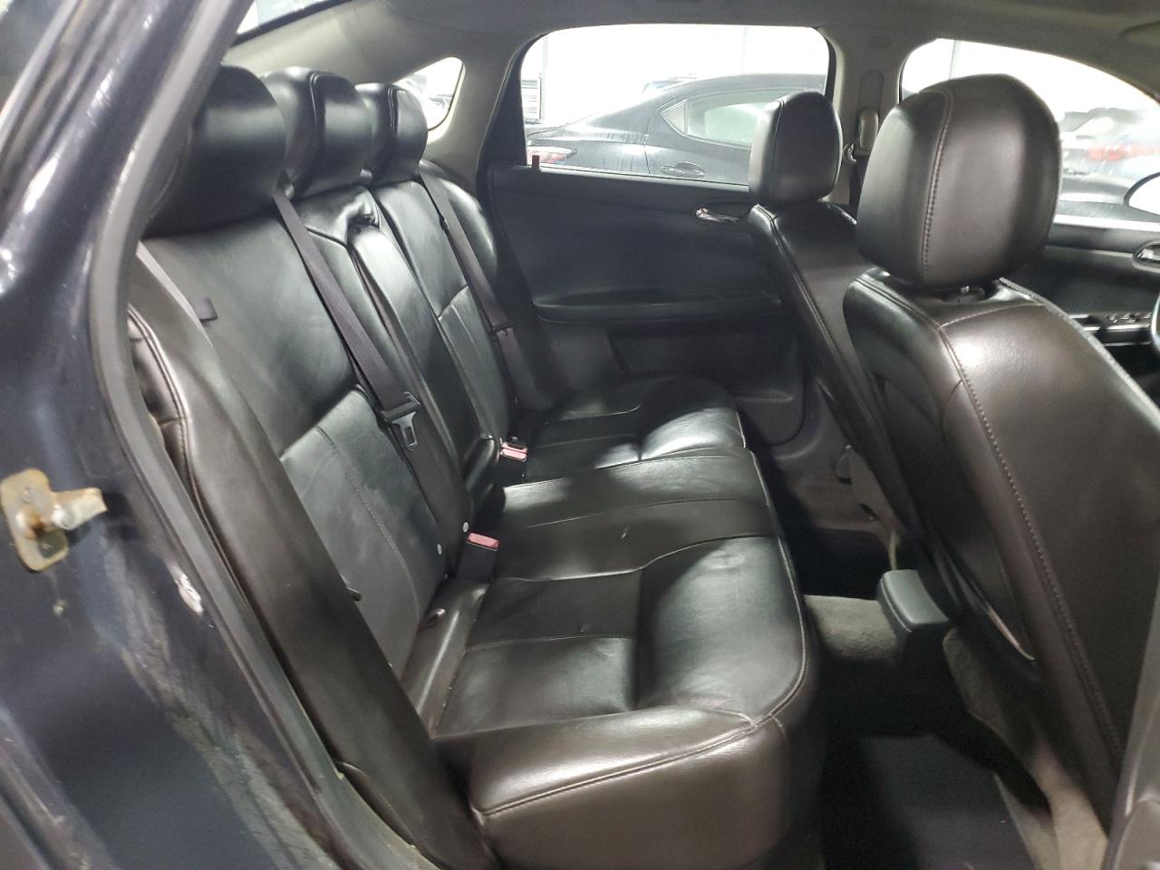 2008 Chevrolet Impala - Image 10