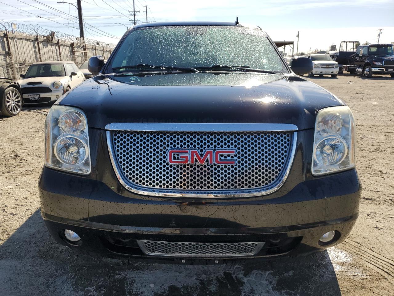 2013 GMC Yukon - Image 5