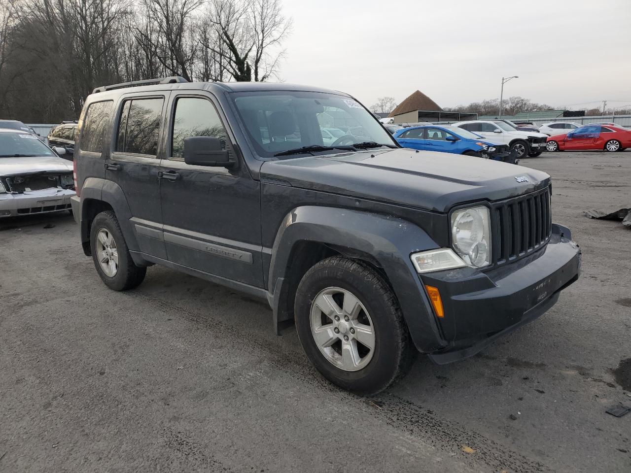 2011 Jeep Liberty (North America) - Image 4