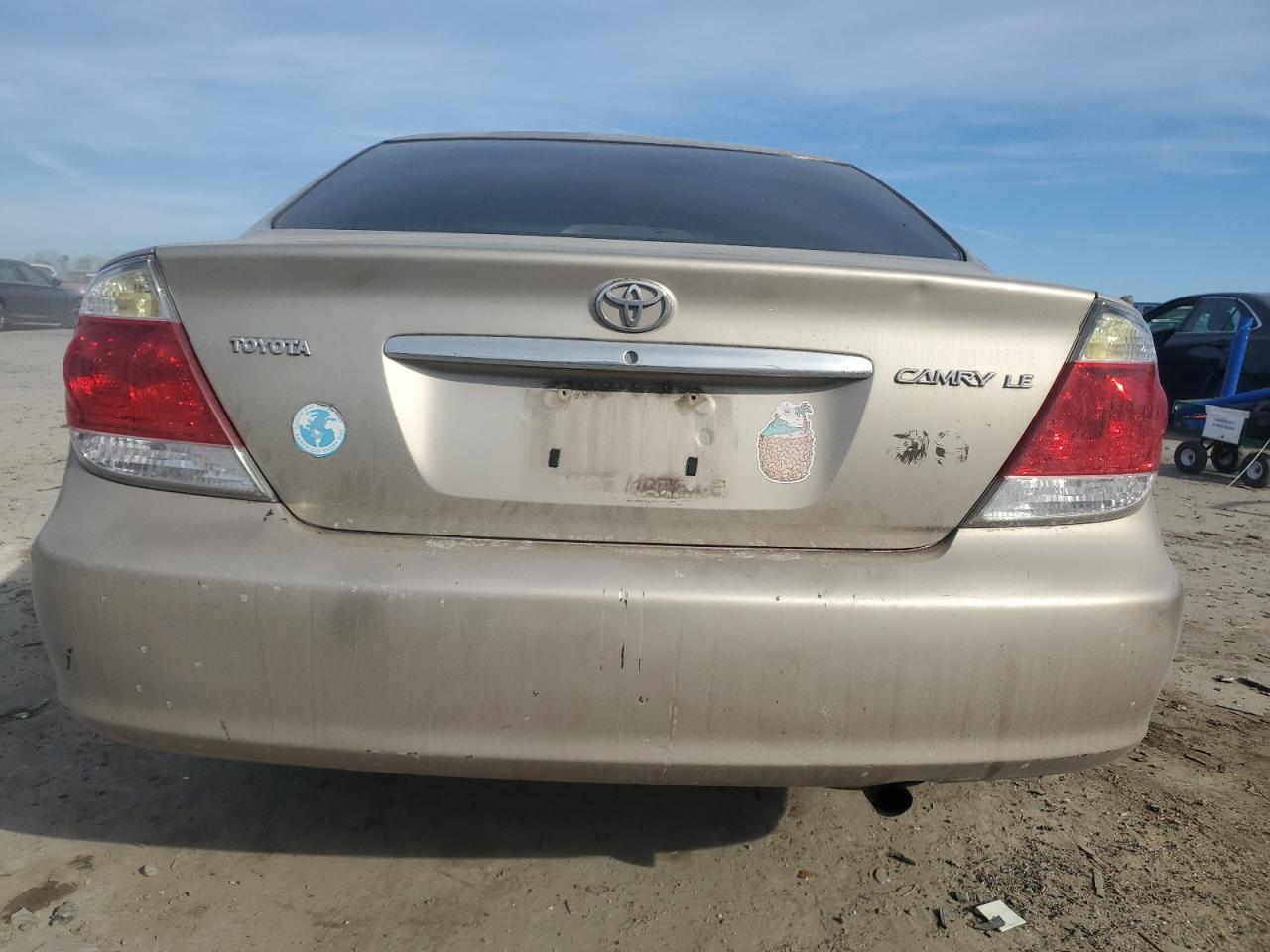 2005 Toyota Camry - Image 6