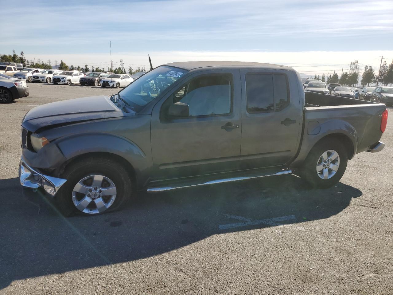 2009 Nissan Navara (Frontier) - Image 1
