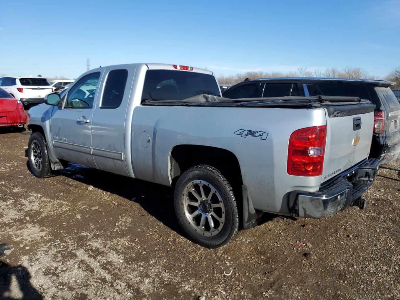 2013 Chevrolet Silverado - Image 2