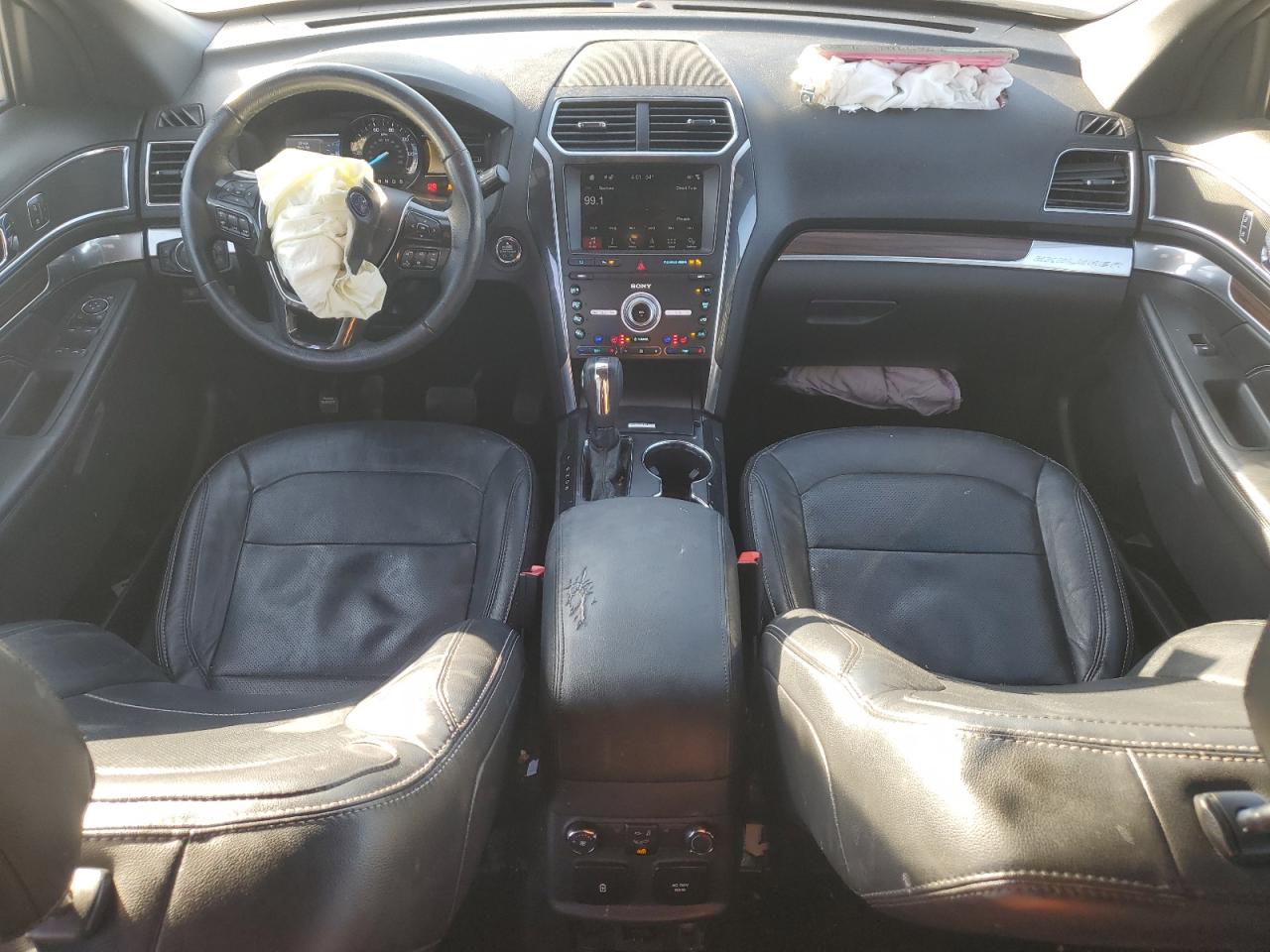 2019 Ford Explorer - Image 8