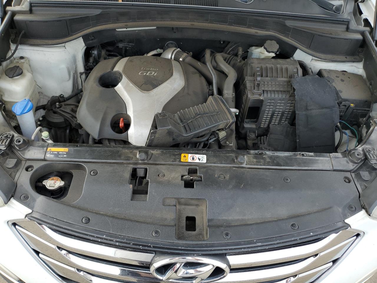 2014 Hyundai Santa Fe - Image 11