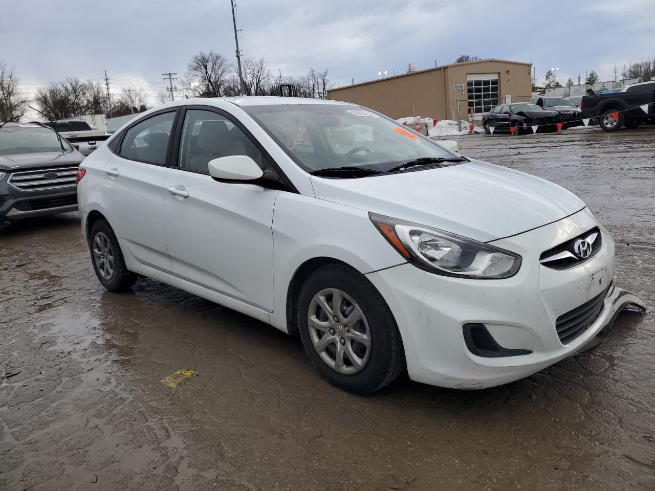 2014 Hyundai Accent - Image 4
