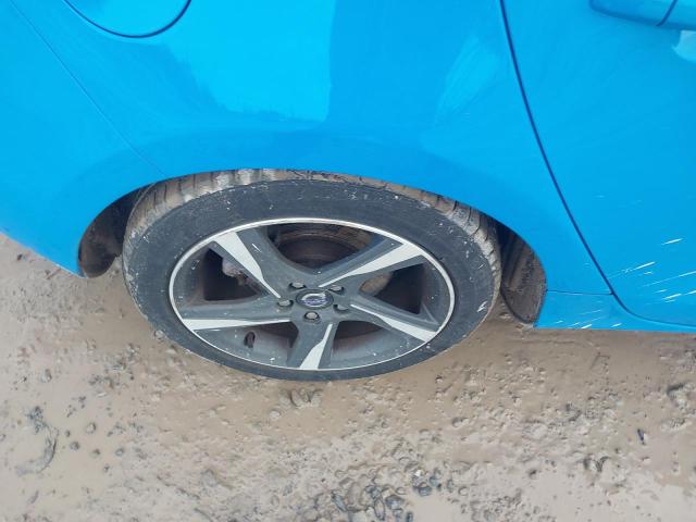 2013 VOLVO V40 D2 R DESIGN LUX NAV 5DR