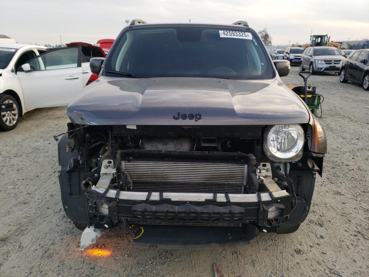 2019 Jeep Renegade - Image 5