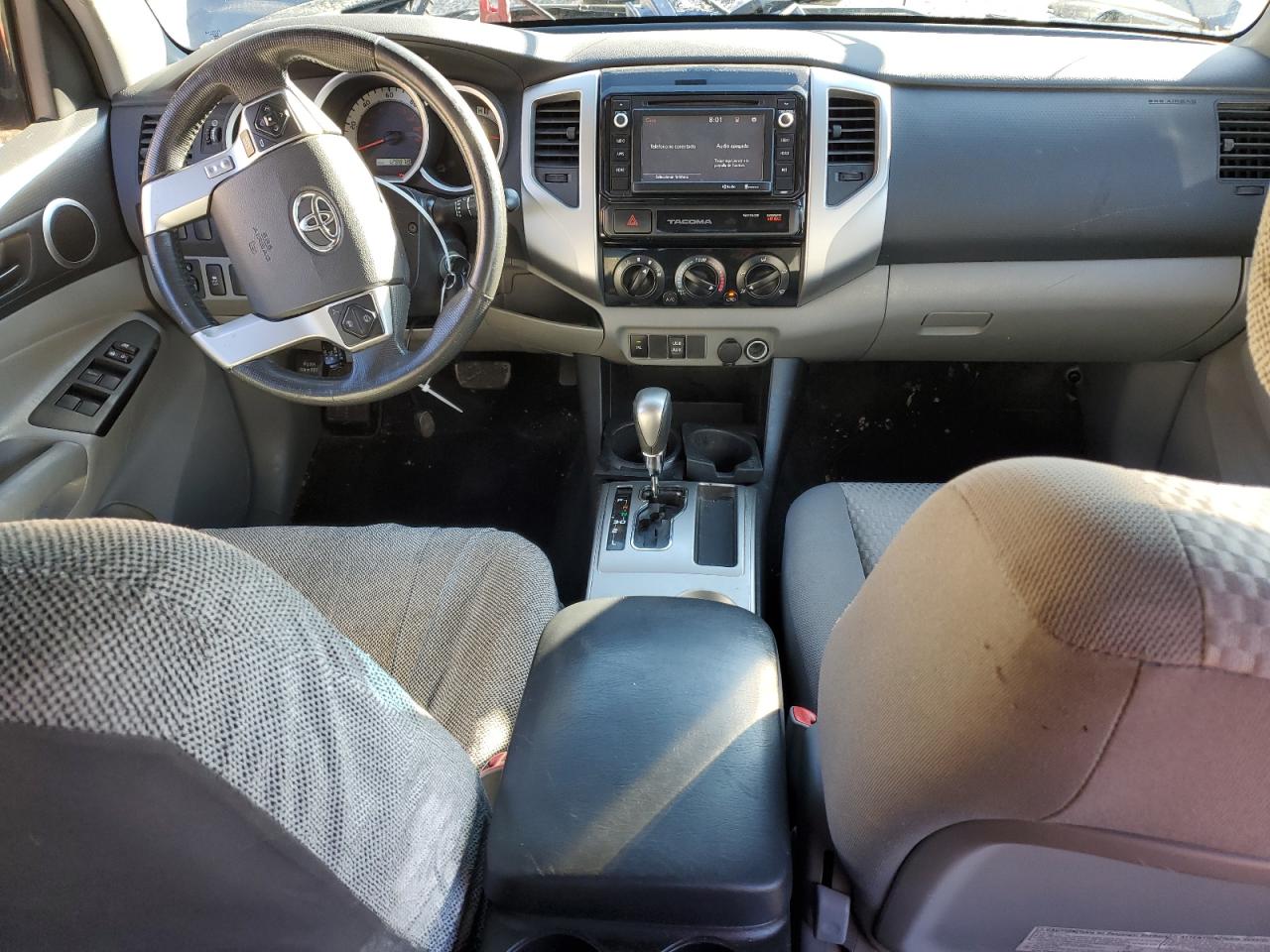 2015 Toyota Tacoma - Image 8