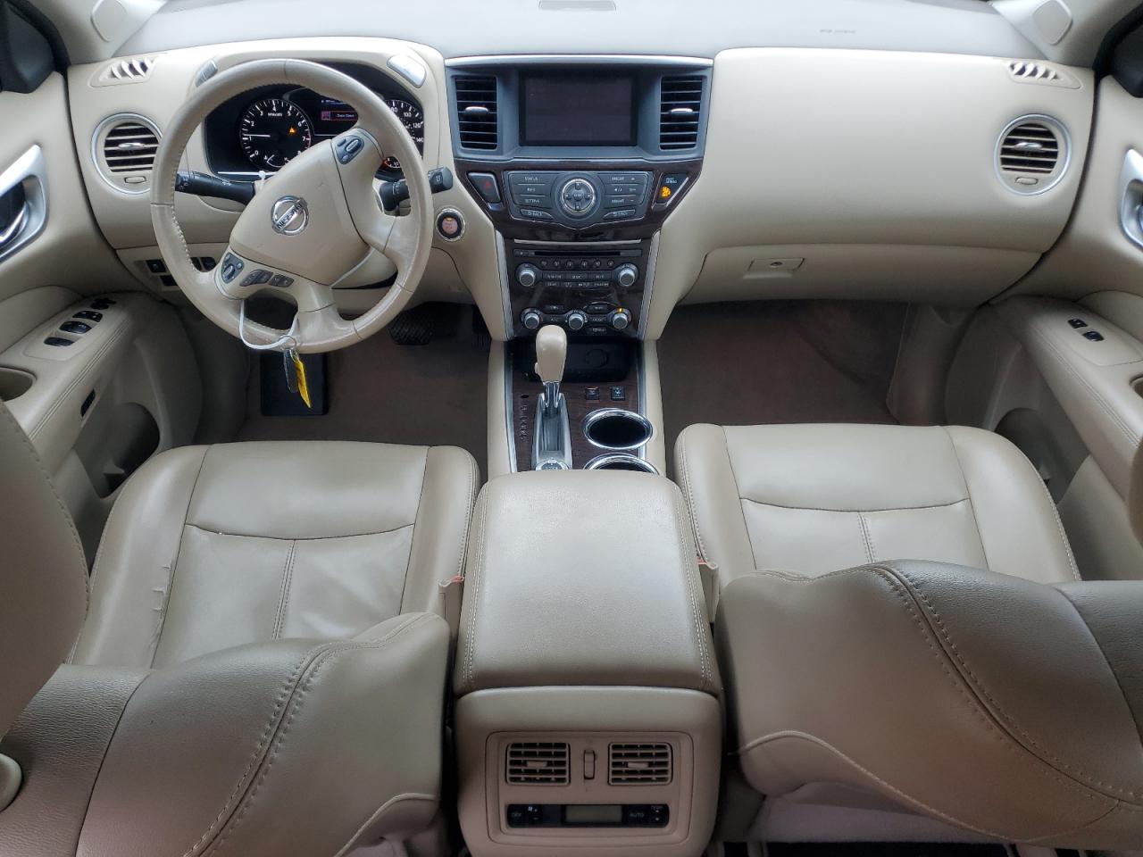 2014 Nissan Pathfinder - Image 8