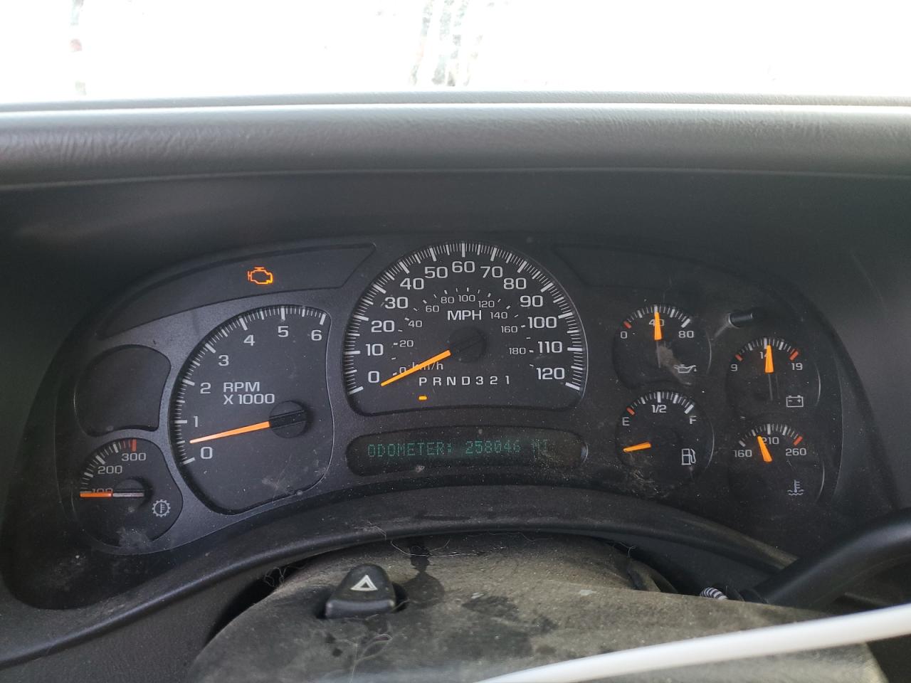 2006 Chevrolet Silverado - Image 9