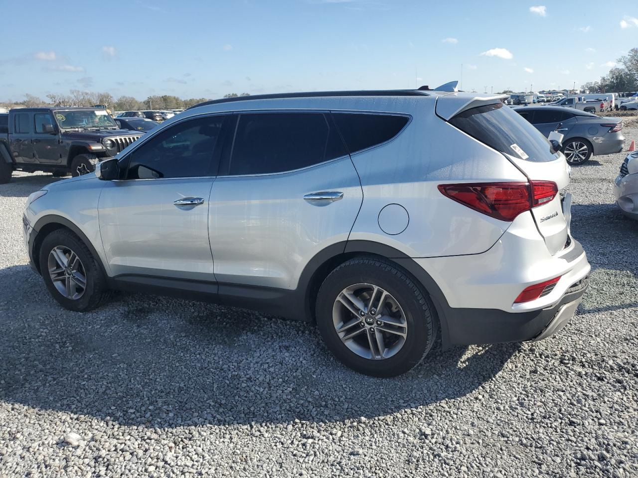 2018 Hyundai Santa Fe - Image 2