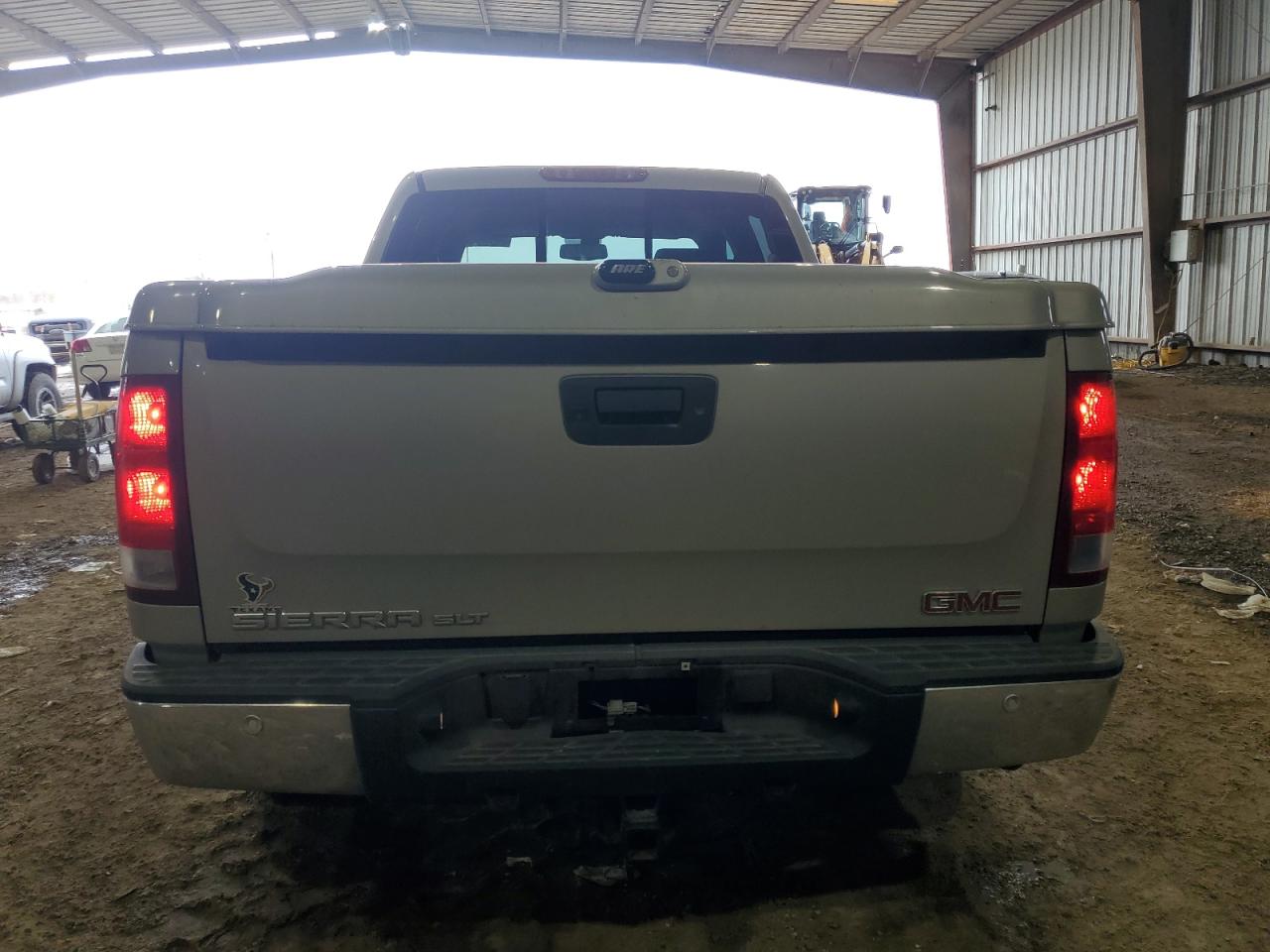 2009 GMC Sierra - Image 6